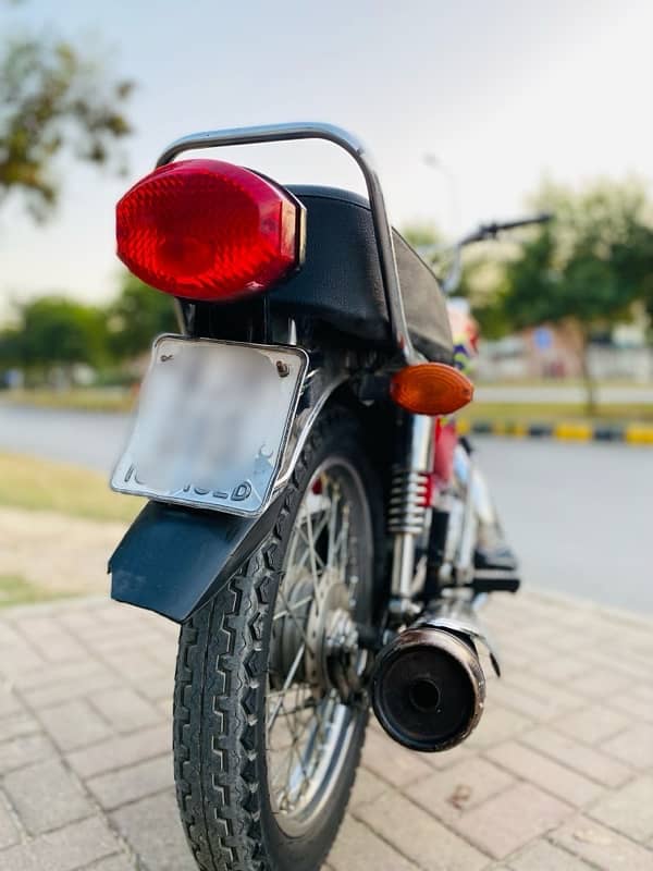 honda CG 125 model 2017 islamabad number 14