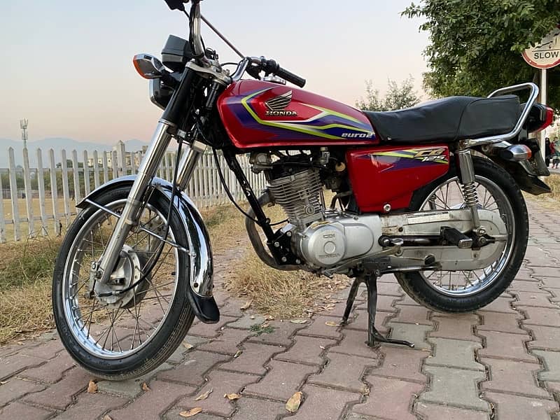 honda CG 125 model 2017 islamabad number 15