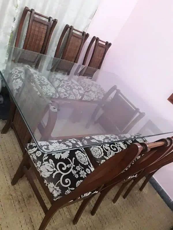 Dining Table with 6 Chairs for sale 2