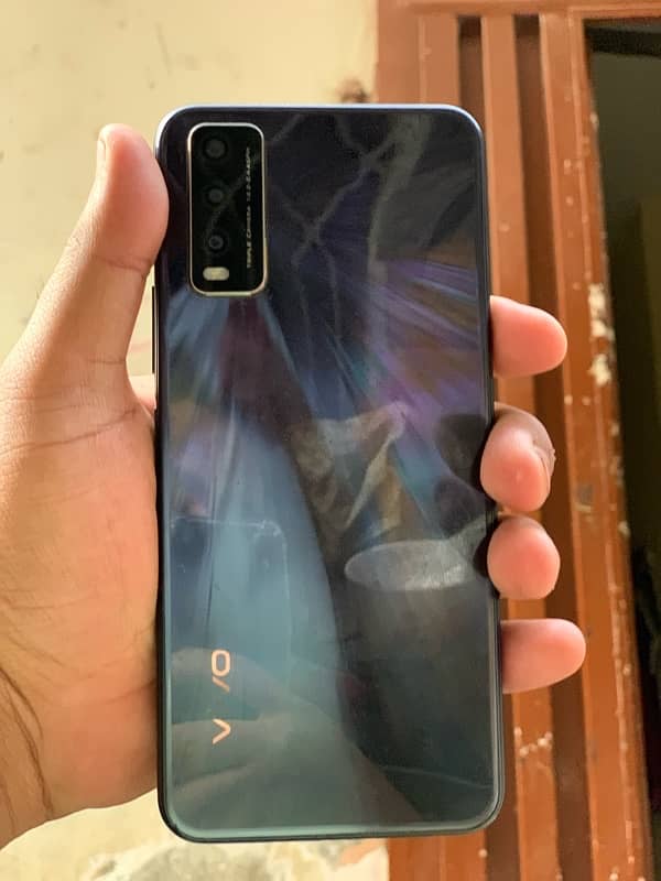 Vivo Y20 4