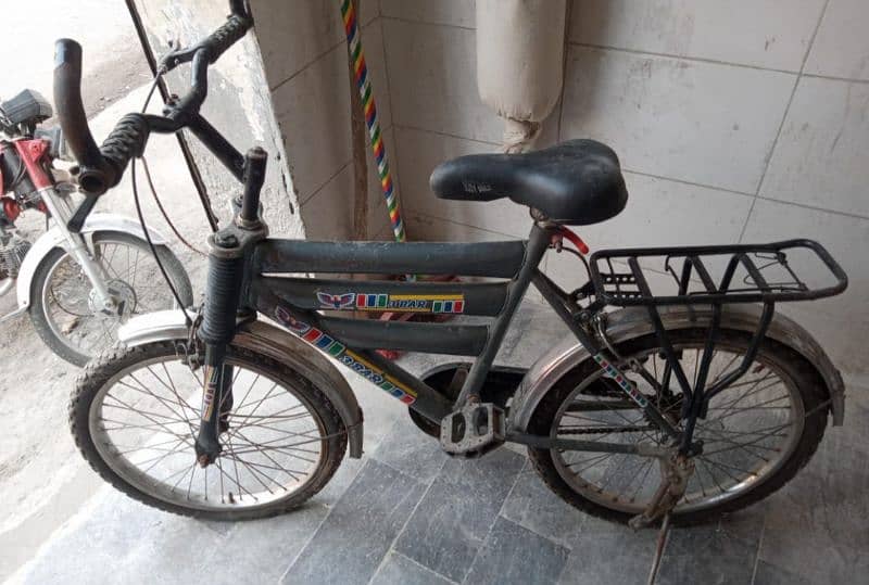 A 22 inch bicycle is for sale 0