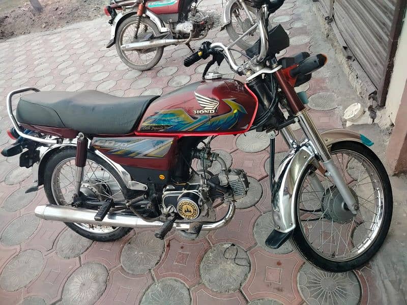 urgent sale honda cd70 3