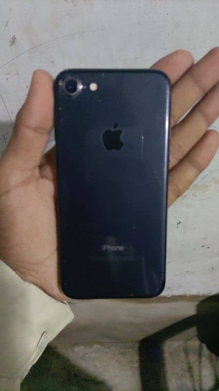 IPHONE 7 FOR SALE GOOD 9.10CONDITION 2