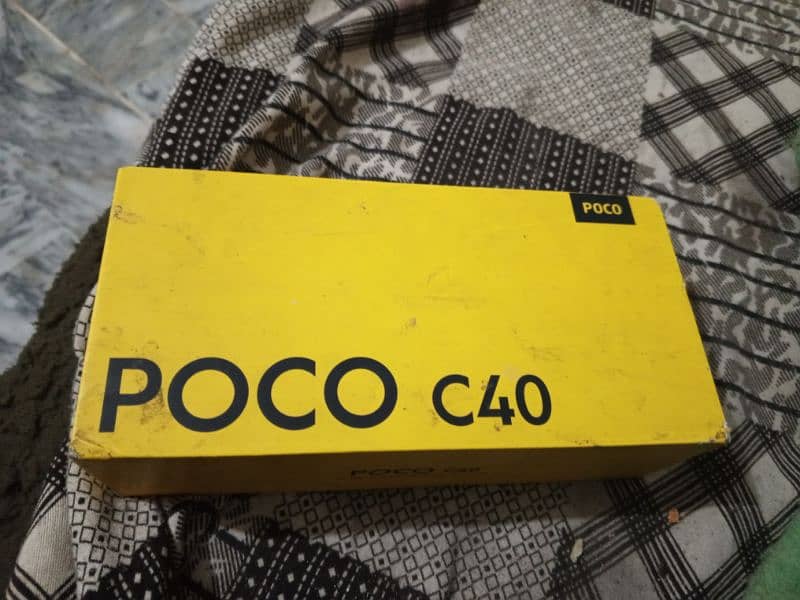 POCO C40 7