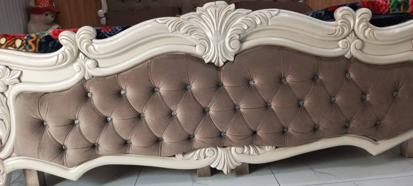 King-Size Comfort: Bed with Mattress for Sale 5