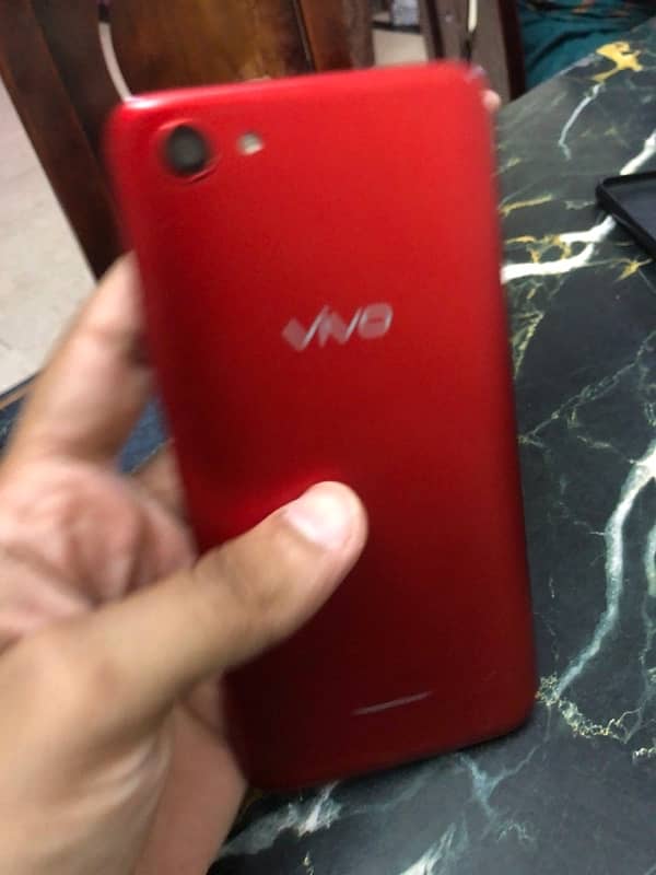 vivo y 81s 6/128 gb pta approved 5