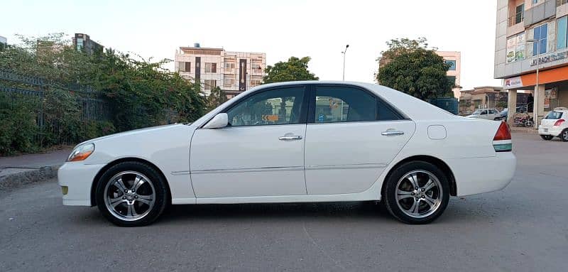 Toyota Mark II 2003 4