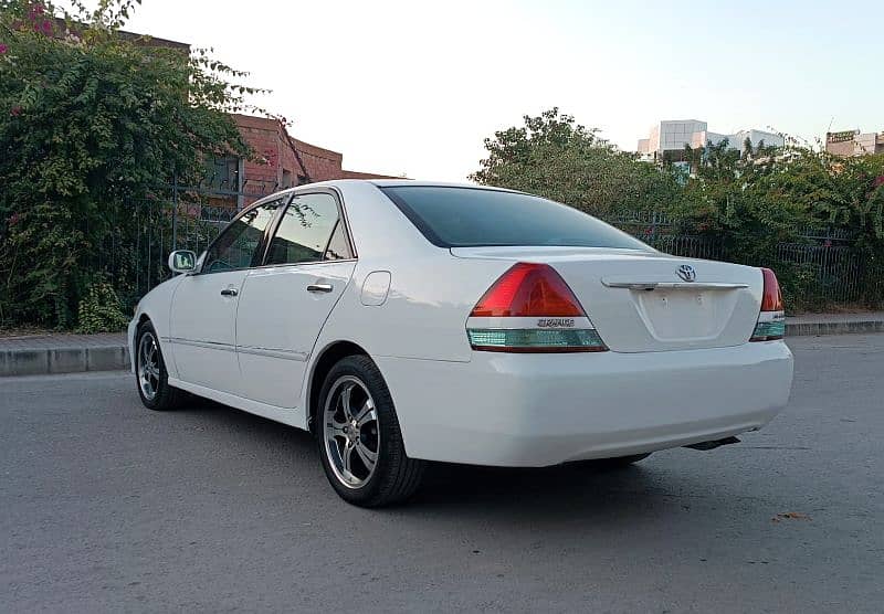 Toyota Mark II 2003 5