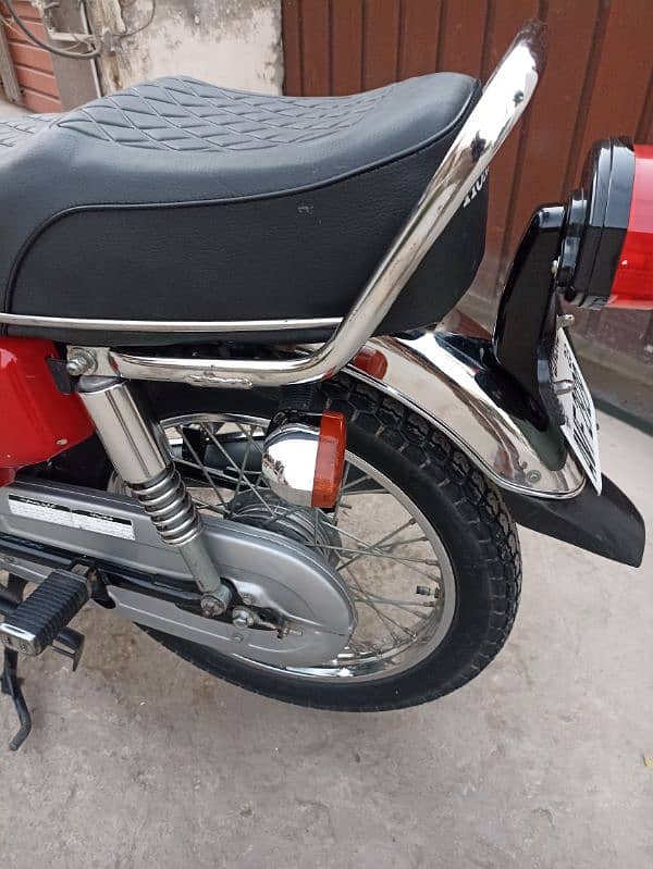 2023 model Honda 125 03085274657 10