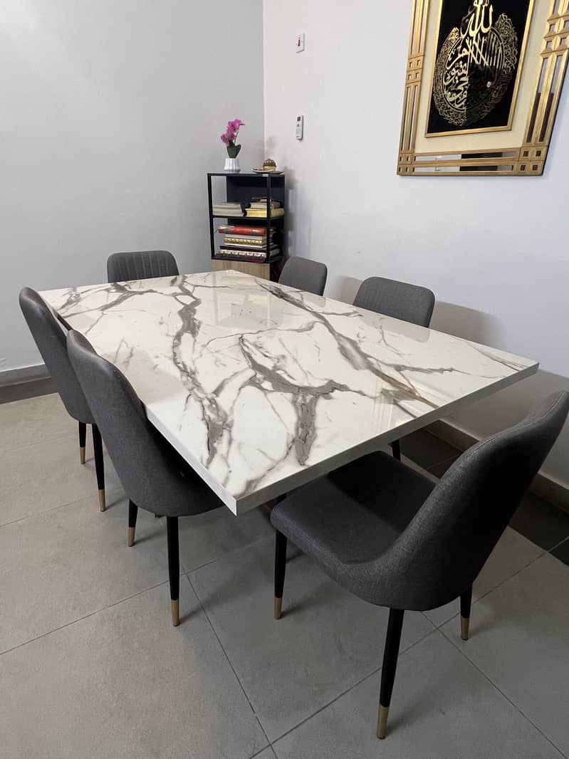 Marble Dining Table from Habitt 0