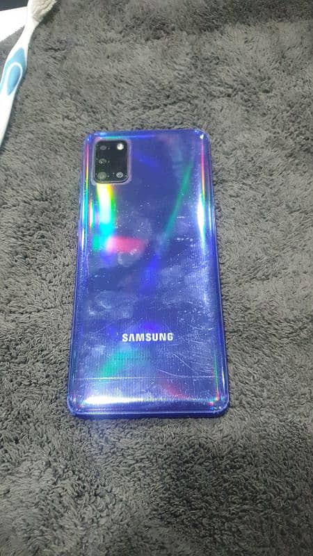 Samsung a31 4/128gb with box 4