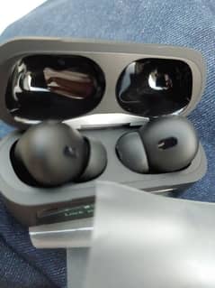 Airbuds with screen new model