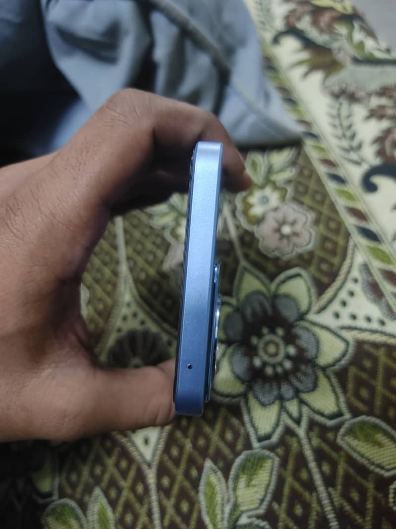 Oppo reno 11f 5g 3