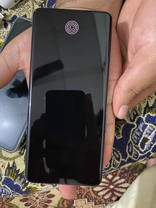 oneplus 9pro  8/256 10/10 condition 75k last 0