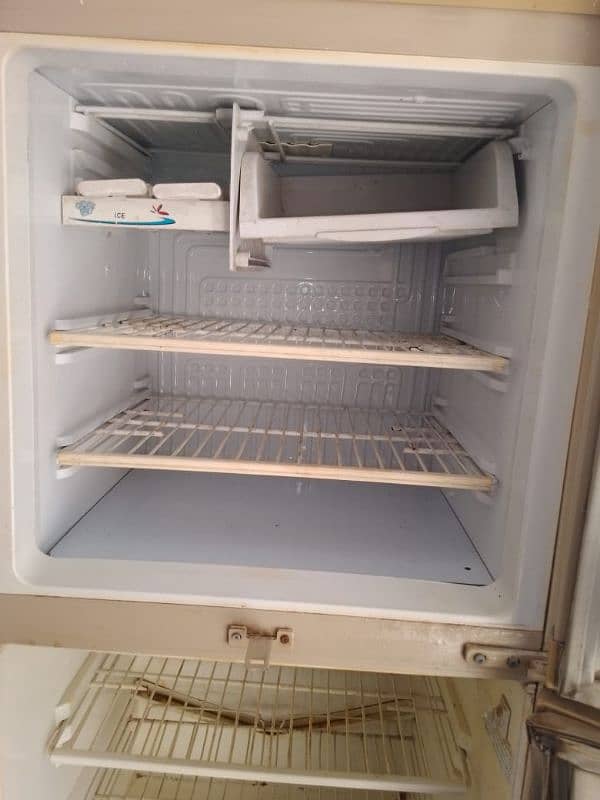 Used fridge 3