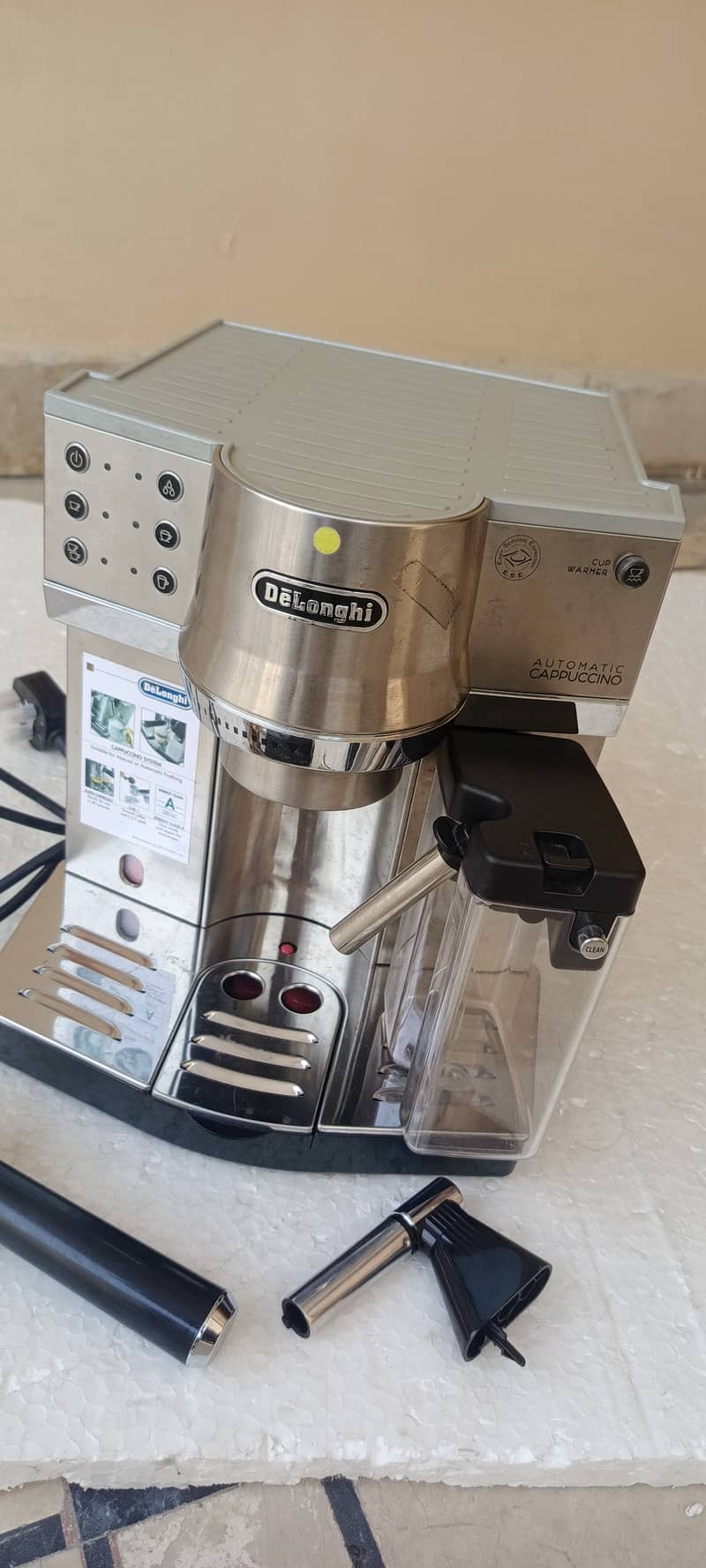 Coffee Maker/Delonghi 3