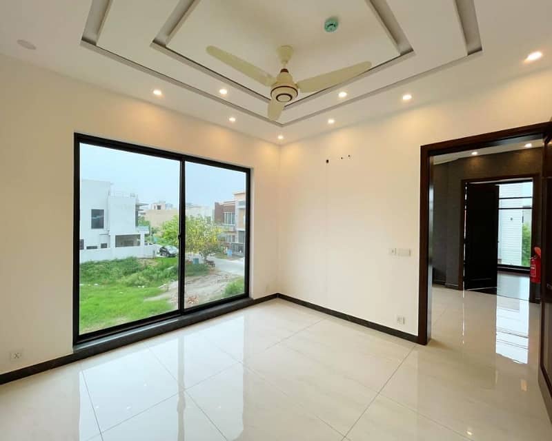 5 Marla luxury House Available For Sale In DHA 9 town Lahore 5