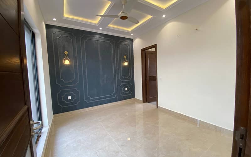 10 Marla luxury House Available For Rent In Dha Phase 6 Lahore 16