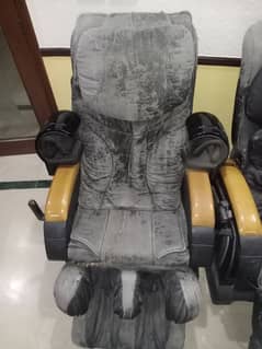 Full body massager chair