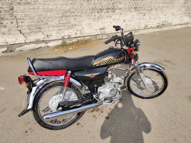 Honda CD 70 6