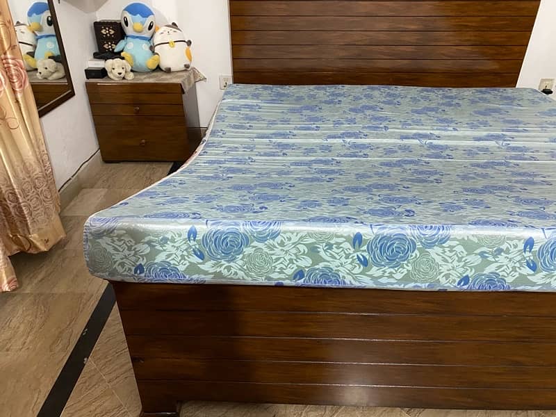 Durafoam King Bed Mattress | Excellent Condition 2