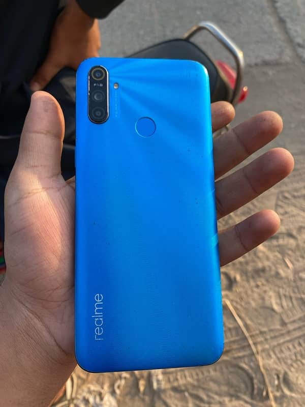 realme c3 4