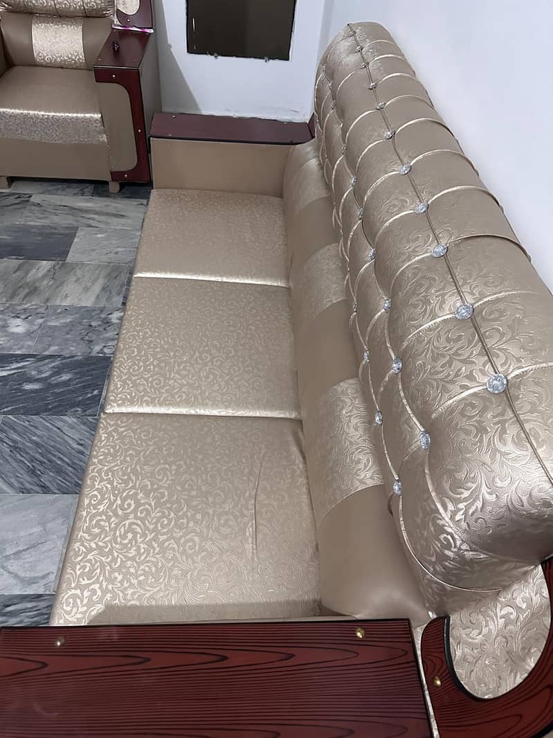 Sofa set 6 seater 0