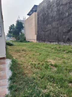 Plot For Sale Now in DHA 9 Town Lahore D Block 668