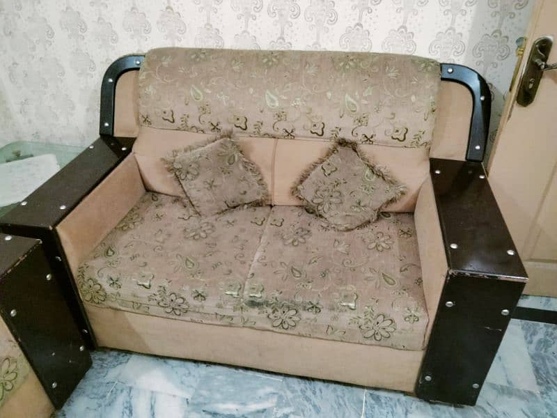 sofa set used in good condition for sale 1