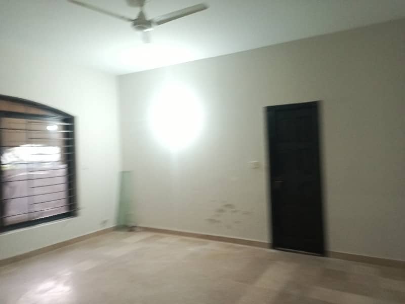 Double story add bedroom attach washroom house for rent demand 250000 at Prime location for commercial and family guest house of a school Academy 0