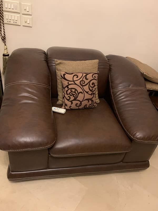 leather sofa 3