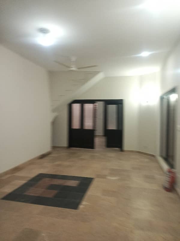 1 Canal open basement for rent demand 95000 1