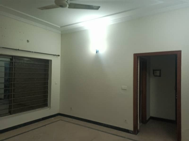 1 Canal open basement for rent demand 95000 4