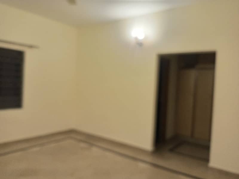 1 Canal open basement for rent demand 95000 11