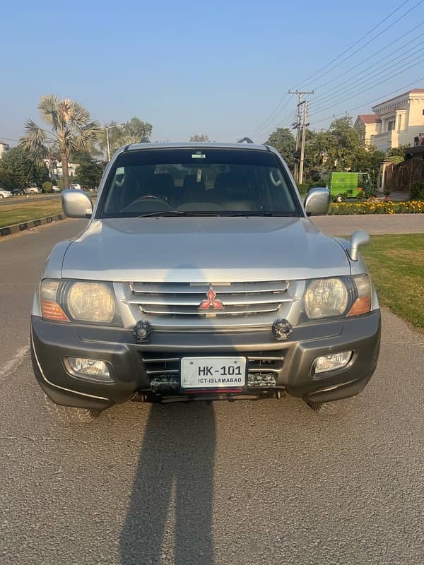 Mitsubishi Pajero 2005 3