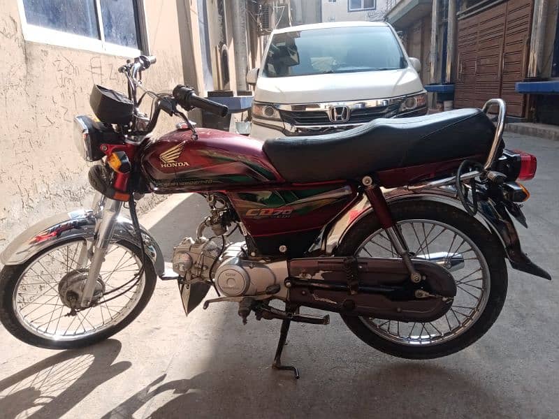 Honda 70 bike 0