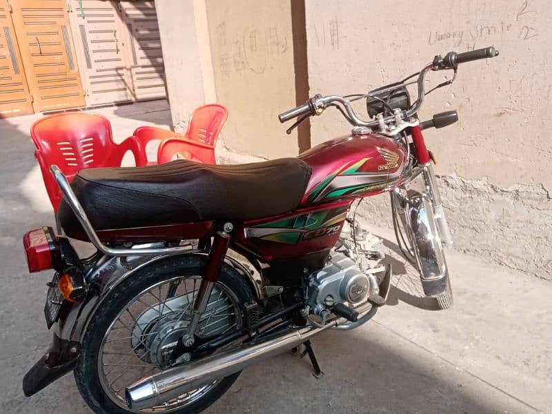 Honda 70 bike 1