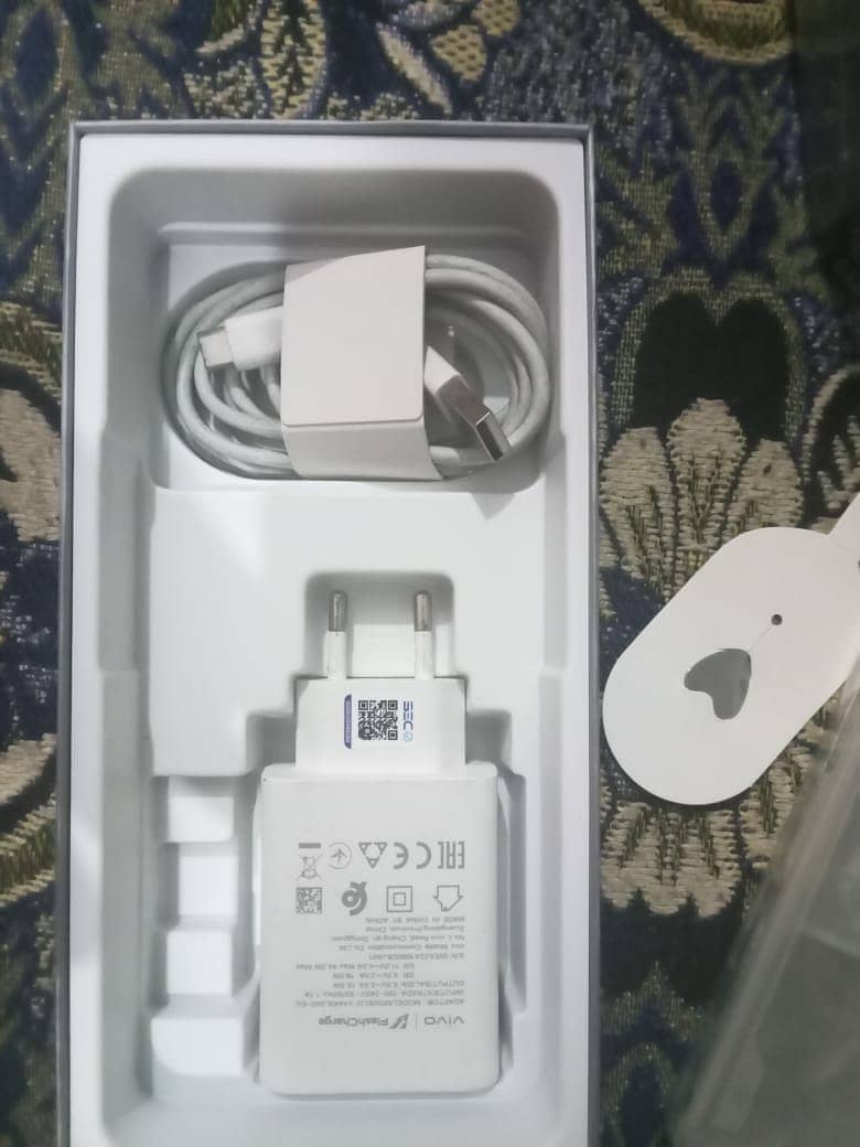 Vivo v29e 5G Box Open 10/10 urgent sell 4