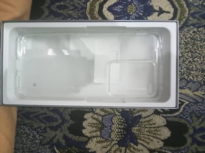 Vivo v29e 5G Box Open 10/10 urgent sell 5