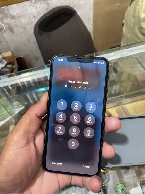 IPhone XS Max 0