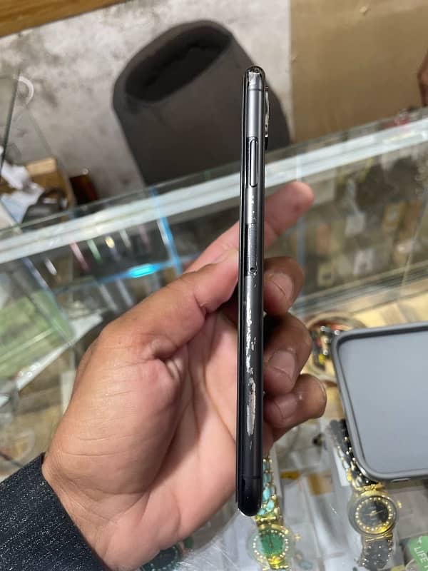 IPhone XS Max 3