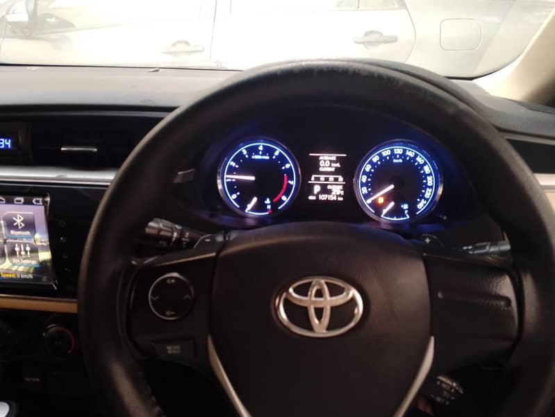 Toyota Corolla GLI 2015 1,8 6