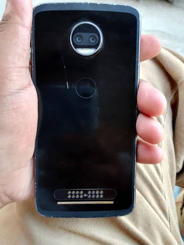 Moto z3 1