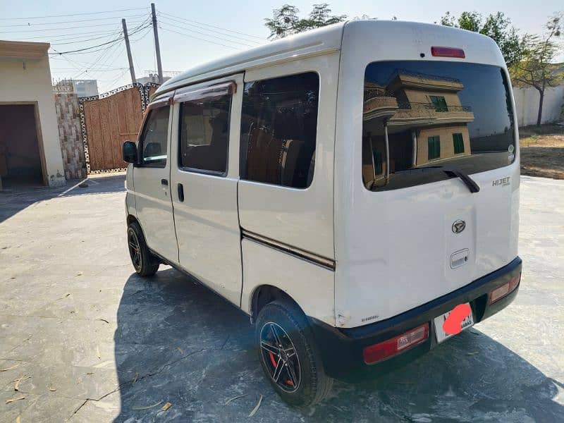 Daihatsu Hijet 2014 2