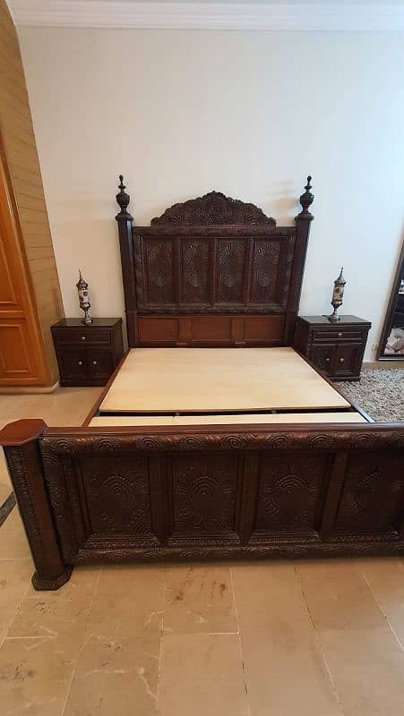 King Size Bed For Sale 2