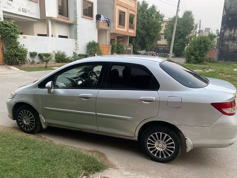 Honda City IDSI 2005 5