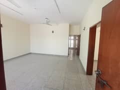 10 MARLA UPPER PORTION FOR RENT IN DHA PHASE 1 NEAR MASJID MARKET PARK