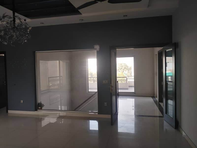 Prime Location 1 Kanal Upper Portion Available For Rent in DHA Phase 5 Block L 5