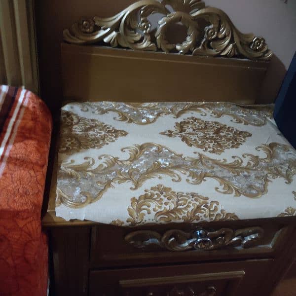 furniture bed set dressing table and two sides table 4