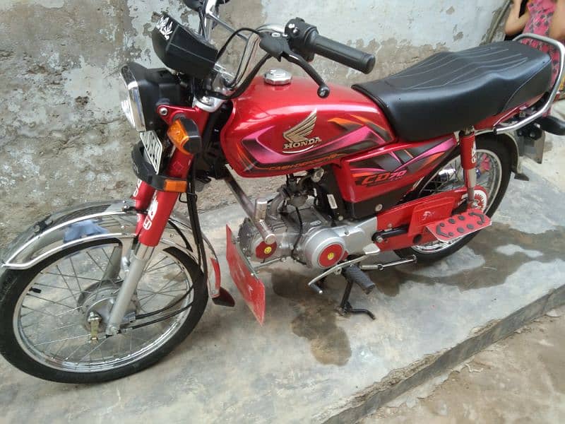 Honda Cd70 for sale in good condition 3